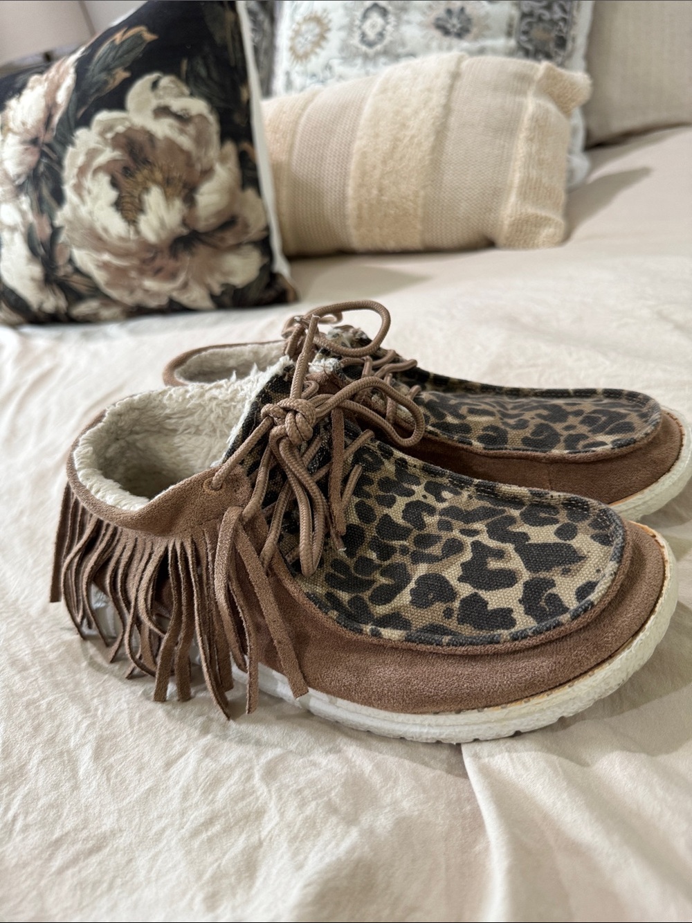 Very G Brown Leopard Print Fringe Moccasins